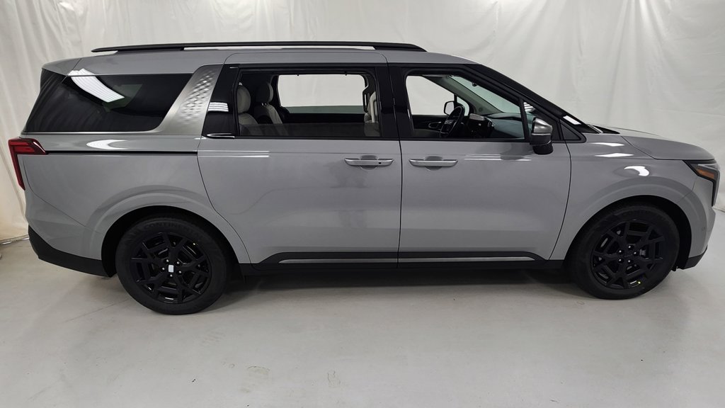 New 2027 Kia Carnival SX w/ Dark Edition Package FWD image 2