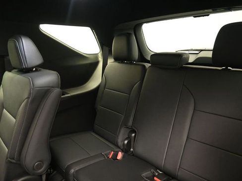 New 2026 Chevrolet Traverse LT w/ Driver Confidence Package image 9
