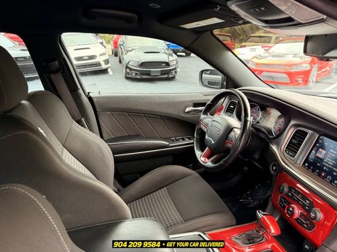Used 2019 Dodge Charger Scat Pack RWD image 38