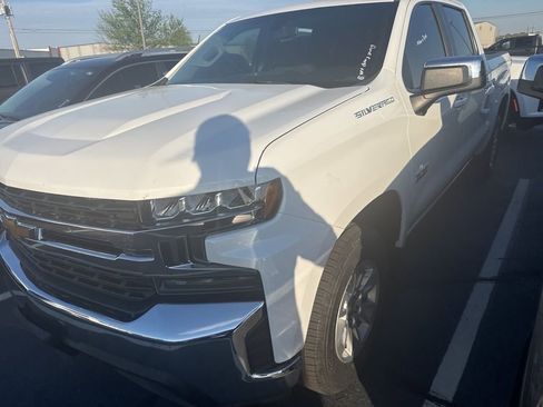 Used 2020 Chevrolet Silverado 1500 LT w/ Texas Edition image 1