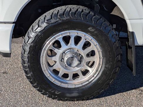Certified 2024 Ford F250 Platinum AWD/4WD image 12