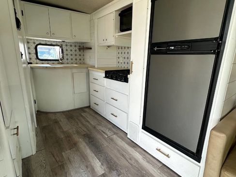 Used 2008 Dodge Sprinter 3500 image 16