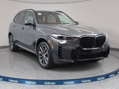 New 2026 BMW X5 xDrive40i w/ M Sport Package AWD/4WD image 2
