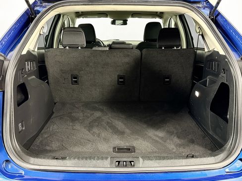 Used 2023 Ford Edge SE image 35