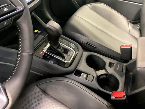 Used 2025 Subaru Forester Limited AWD/4WD image 17