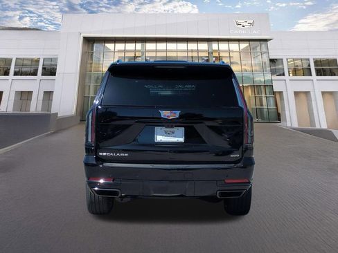 New 2026 Cadillac Escalade Platinum Sport w/ LPO, Floor Liner Package AWD/4WD image 4