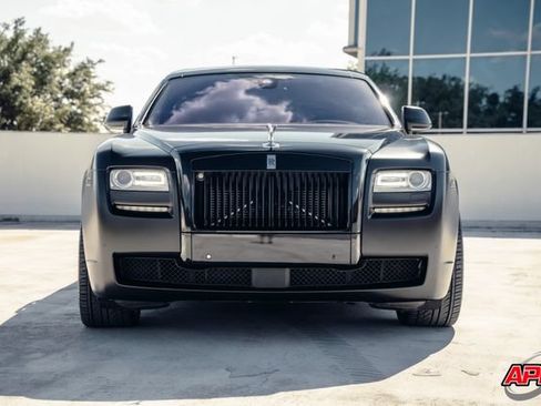 Used 2014 Rolls-Royce Ghost RWD image 12