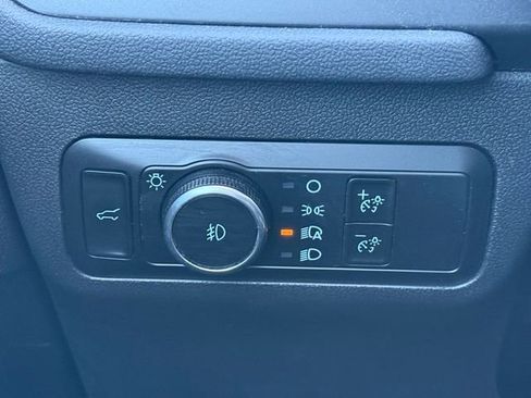 Certified 2022 Ford Escape SEL image 21