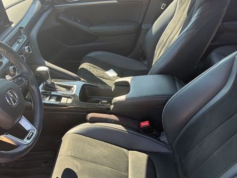 Used 2024 Acura Integra A-Spec image 14