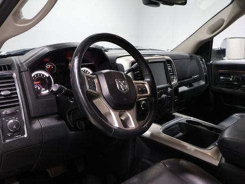 Used 2017 RAM 2500 Laramie w/ Protection Group image 15