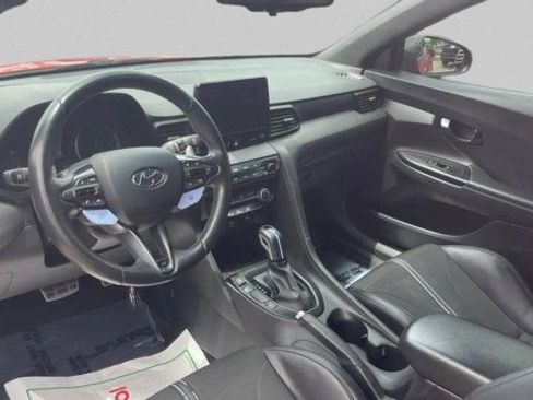 Used 2022 Hyundai Veloster N FWD image 14