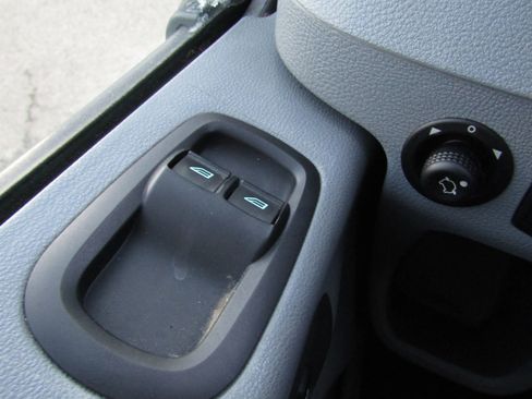 Used 2015 Ford Transit 250 Low Roof image 23