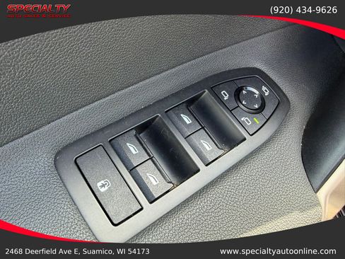 Used 2024 BMW iX xDrive50 w/ Sport Package AWD/4WD image 40