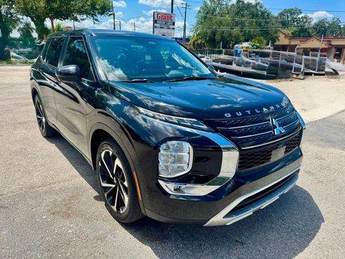 Used 2024 Mitsubishi Outlander SE FWD image 10