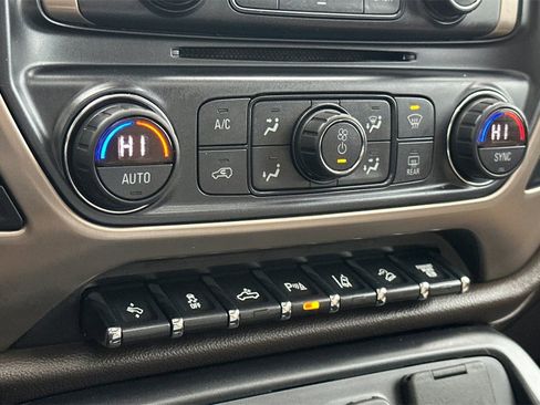 Used 2018 GMC Sierra 2500 Denali w/ Duramax Plus Package image 22