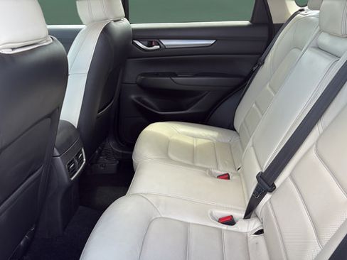Used 2025 MAZDA CX-5 AWD 2.5 S w/ Preferred Package image 18