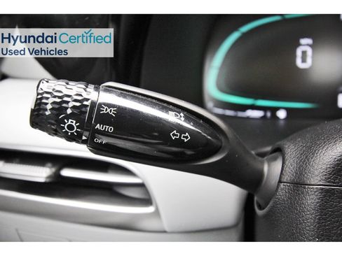 Certified 2025 Hyundai Palisade SEL FWD image 21