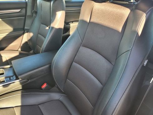 Used 2022 Honda Accord Sport image 13