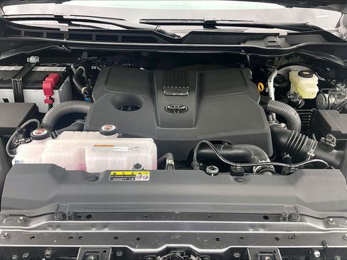 New 2026 Toyota Tundra Limited AWD/4WD image 14