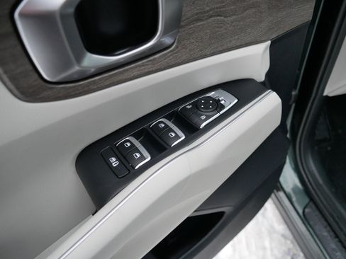 Certified 2023 Kia Sorento X-Line EX image 19