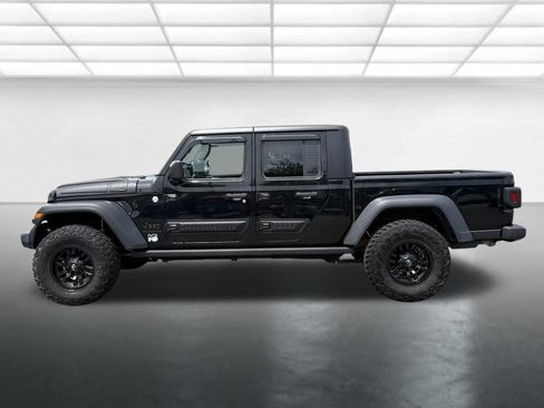 Used 2020 Jeep Gladiator Sport w/ Quick Order Package 24S AWD/4WD image 13