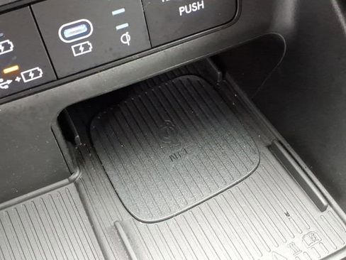 Used 2025 Hyundai Tucson SEL FWD image 11