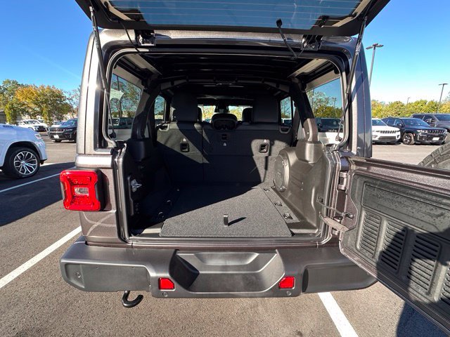New 2027 Jeep Wrangler Unlimited Sahara AWD/4WD image 13