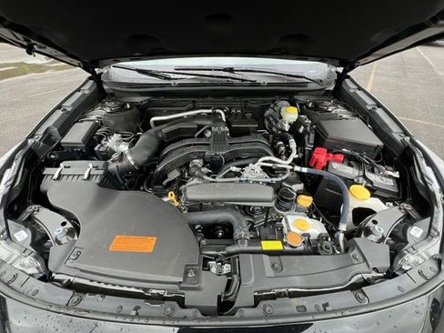 Used 2025 Subaru Outback Limited AWD/4WD image 13