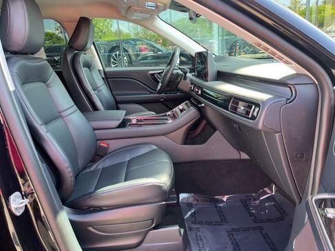 Used 2026 Lincoln Aviator AWD image 21