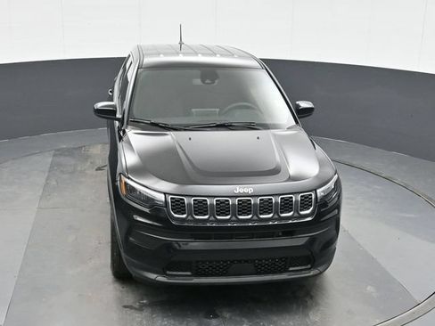 Used 2025 Jeep Compass Sport w/ Mopar Graphics Package AWD/4WD image 33