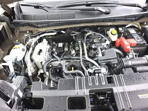 New 2026 Nissan Kicks SR w/ Cold Weather Package image 24