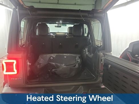 Used 2023 Jeep Wrangler Unlimited Sahara w/ Cold Weather Group image 10