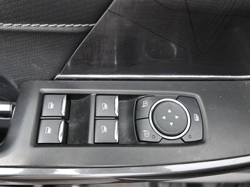 Used 2022 Ford F150 XLT w/ Equipment Group 302A High AWD/4WD image 18
