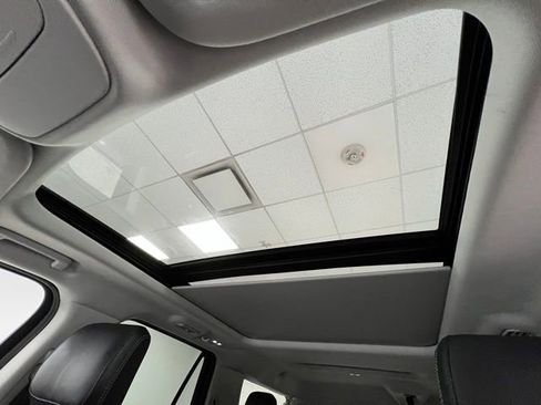 Used 2025 Ford Expedition Max Platinum image 42