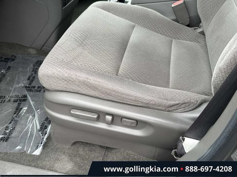 Used 2014 Honda Odyssey EX image 16