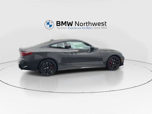 New 2026 BMW 440i xDrive Coupe w/ Parking Assistance Package image 4
