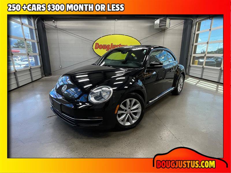 Used 2015 Volkswagen Beetle TDI FWD image 1