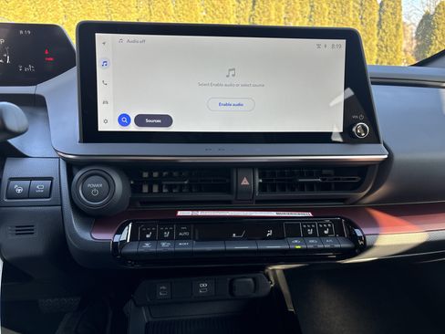 New 2026 Toyota Prius Plug-In Hybrid image 24