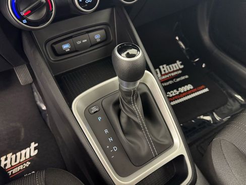 Used 2026 Hyundai Venue SE image 20