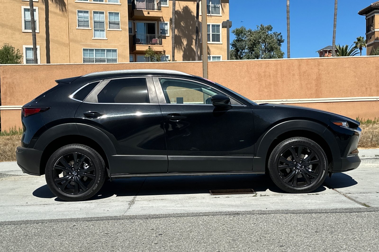 Used 2024 MAZDA CX-30 AWD 2.5 S w/ Select Sport Pkg image 3