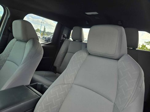 Certified 2025 Toyota Tacoma SR5 image 23