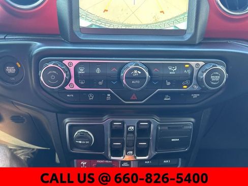 Used 2022 Jeep Wrangler Unlimited Rubicon w/ Cold Weather Group image 20