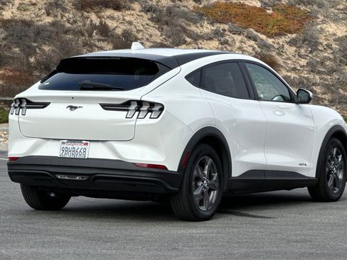 Certified 2022 Ford Mustang Mach-E Select image 3