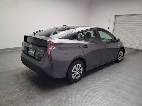 Used 2016 Toyota Prius Two FWD image 9