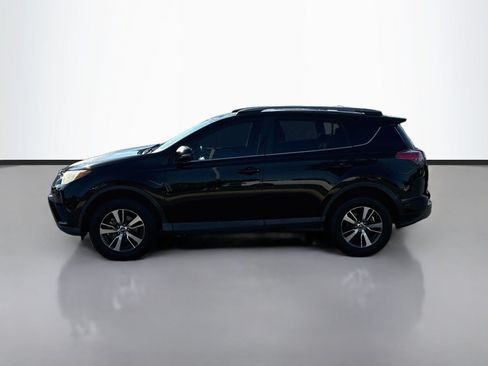 Used 2018 Toyota RAV4 XLE FWD image 4