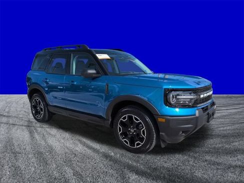 Certified 2025 Ford Bronco Sport Outer Banks AWD/4WD image 2