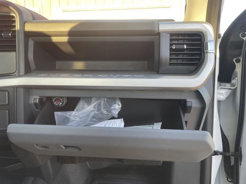 Used 2025 Ford F250 XL w/ 360-Degree Camera Package image 22