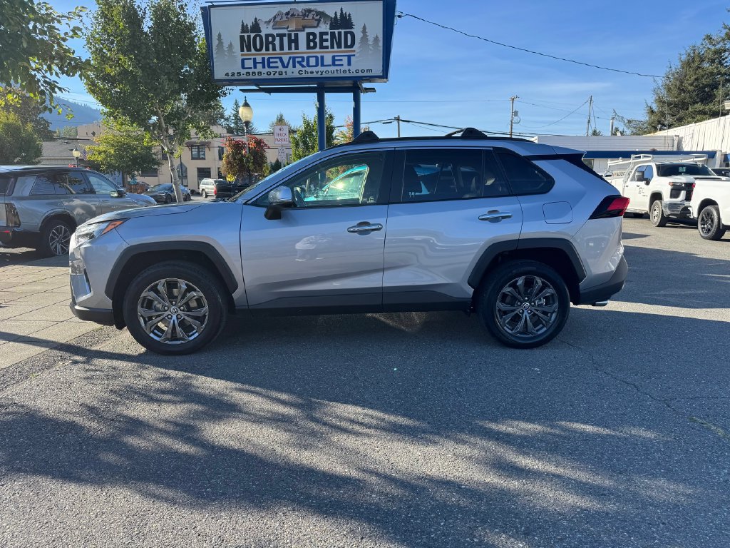 Used 2023 Toyota RAV4 Limited AWD/4WD image 2