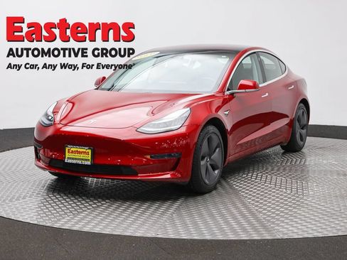 Used 2018 Tesla Model 3 Long Range RWD image 1