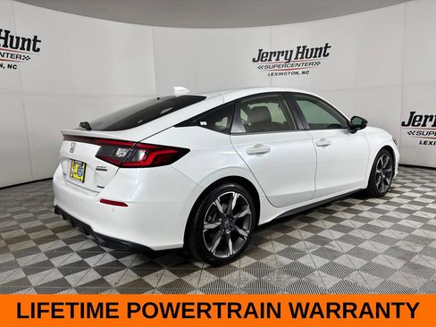 Used 2025 Honda Civic Sport Touring image 5